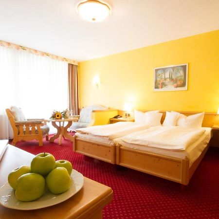 Hotel Pfalzblick ダーン エクステリア 写真